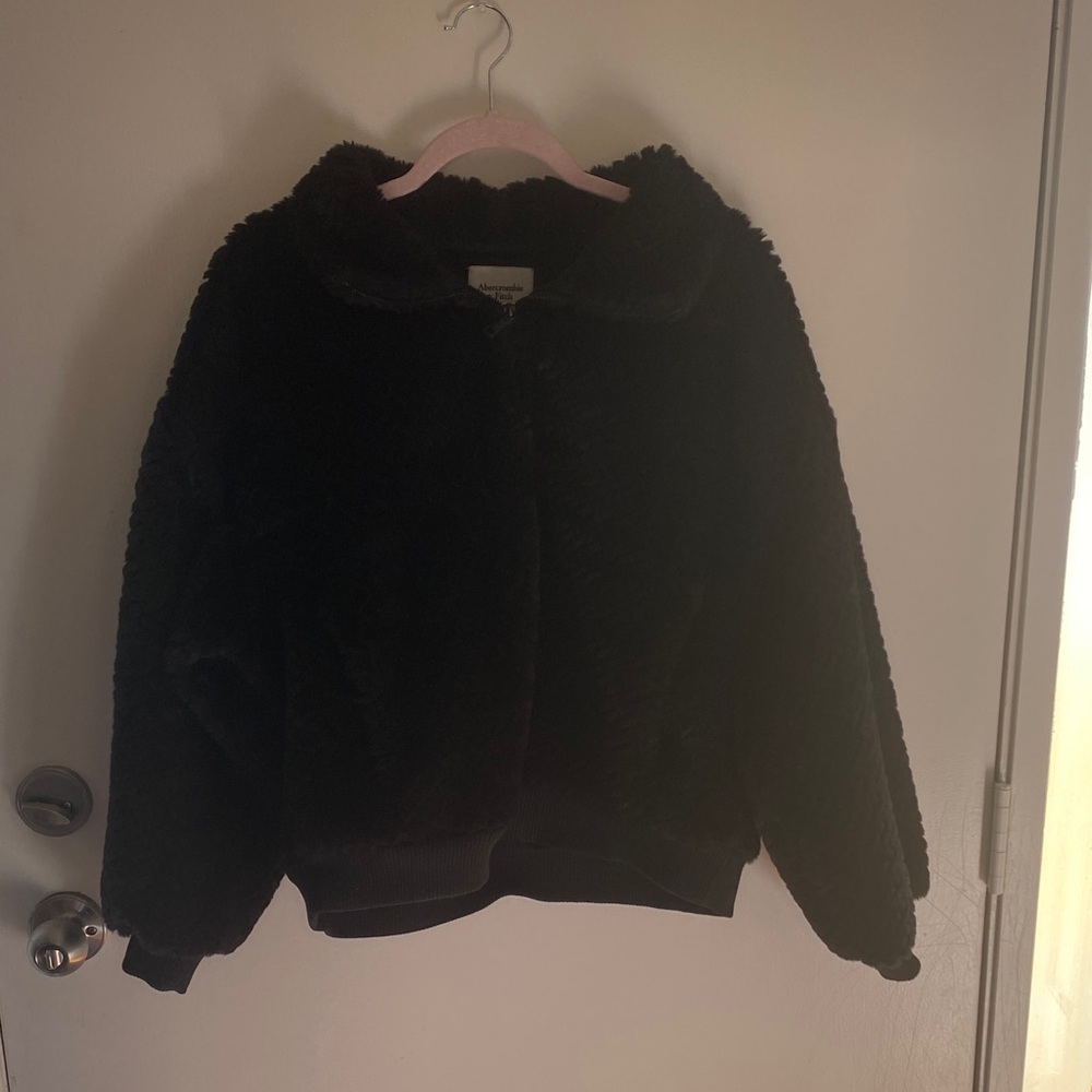 Abercrombie & Fitch Dark Puffer Jacket